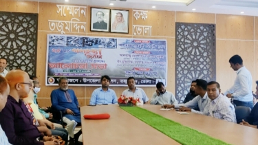 তজুমদ্দিনে সরকারি ২৪ বস্তা চাল উদ্ধার ॥ তদন্ত কমিটি গঠন